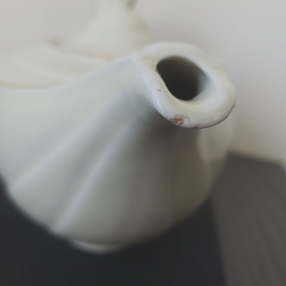 HALLs Superior tea pot - Picture 10 of 16